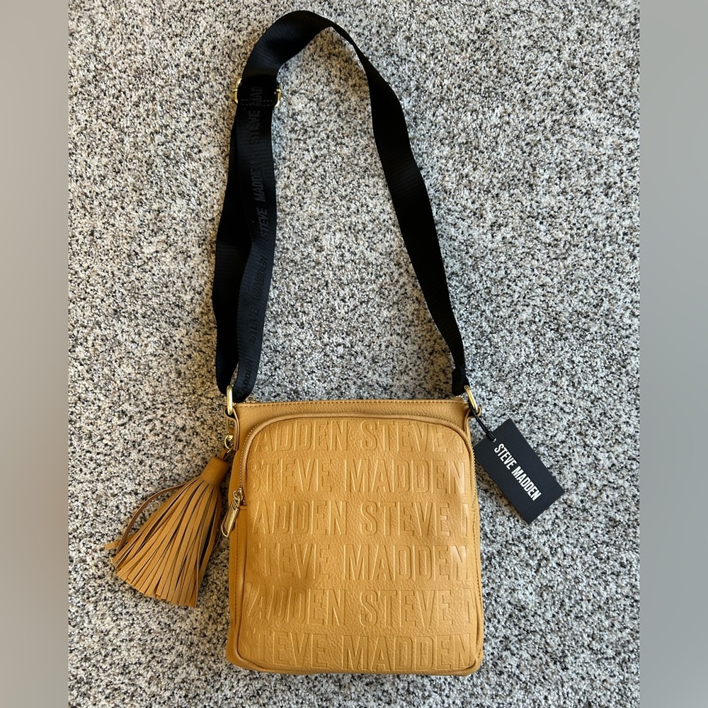 Steve Madden Tan and Black Crossbody Bag with Textured Design